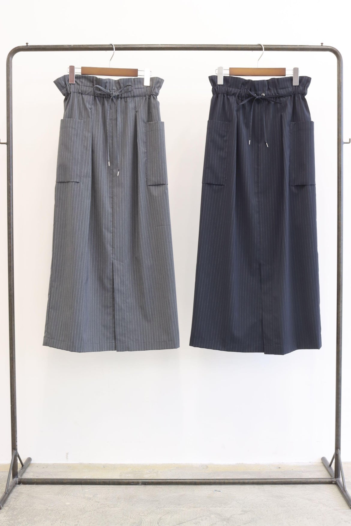 【LE MÉLANGE】ピンストライプロングスカート/8623302