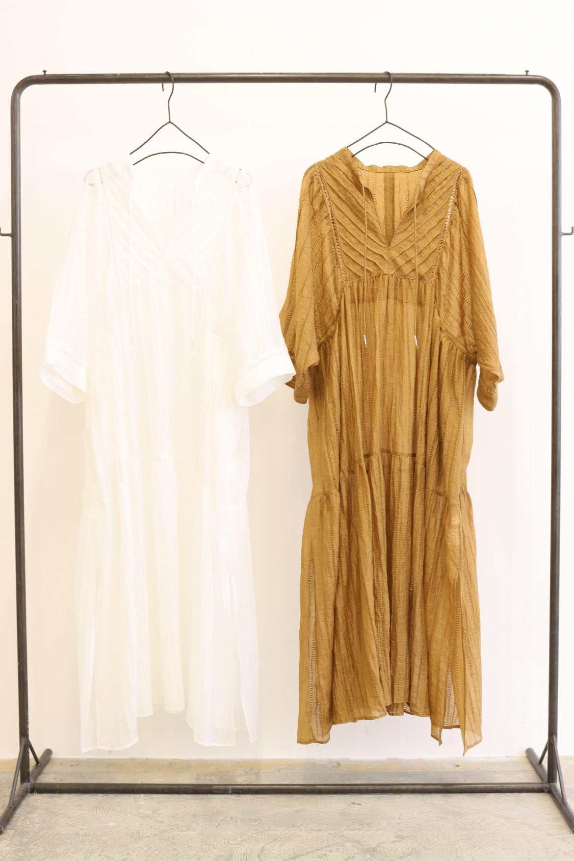 【LE MÉLANGE】テンセルリネンレースストライプワンピース/8623603