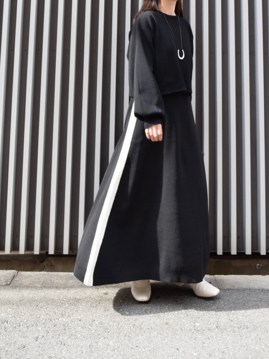 【ROSIEE】脇配色ラインレイヤード風ニットワンピース/R781219