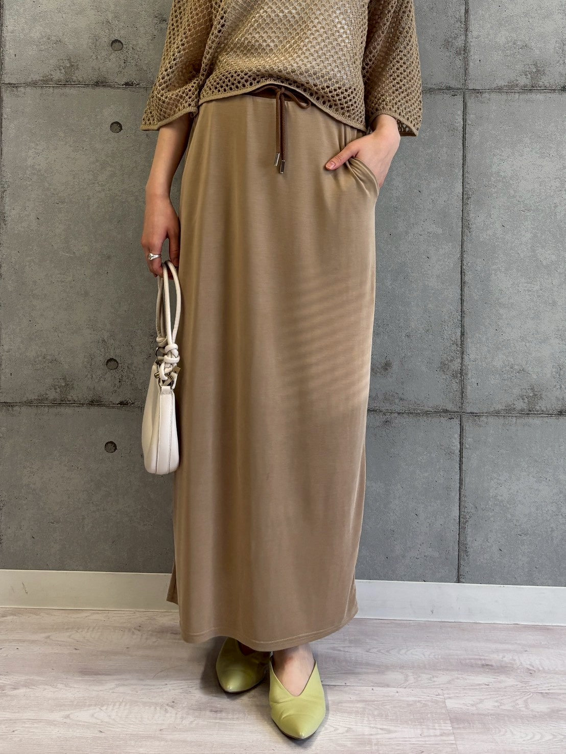 【ROSIEE】ソフトな風合いIラインスカート/R810305