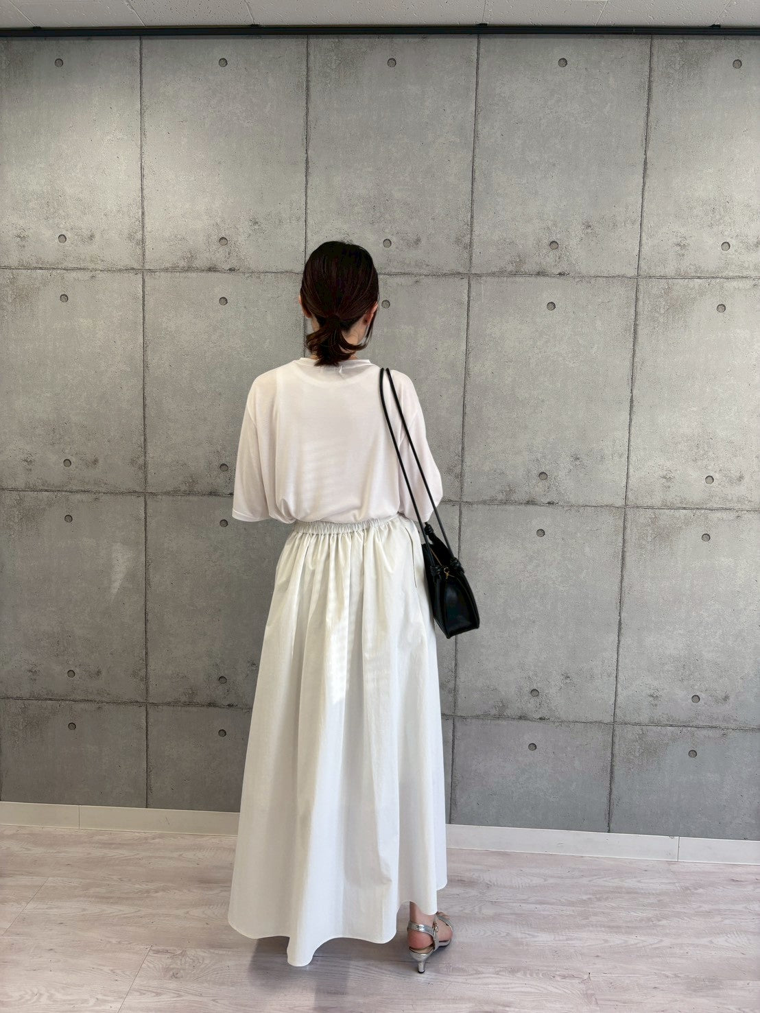 【ROSIEE】ソフトな風合いフロッキープリントTシャツ/R810317