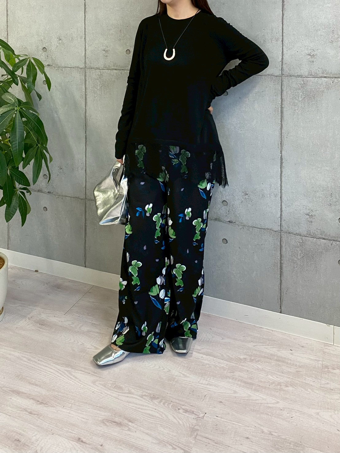 【ROSIEE】大人可愛い裾レーストップス/R780333