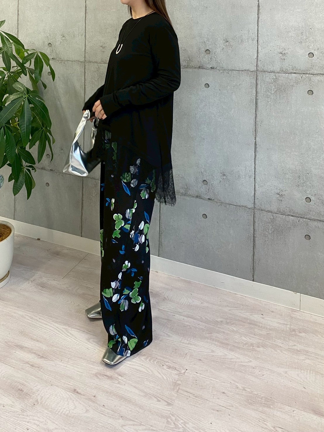 【ROSIEE】大人可愛い裾レーストップス/R780333