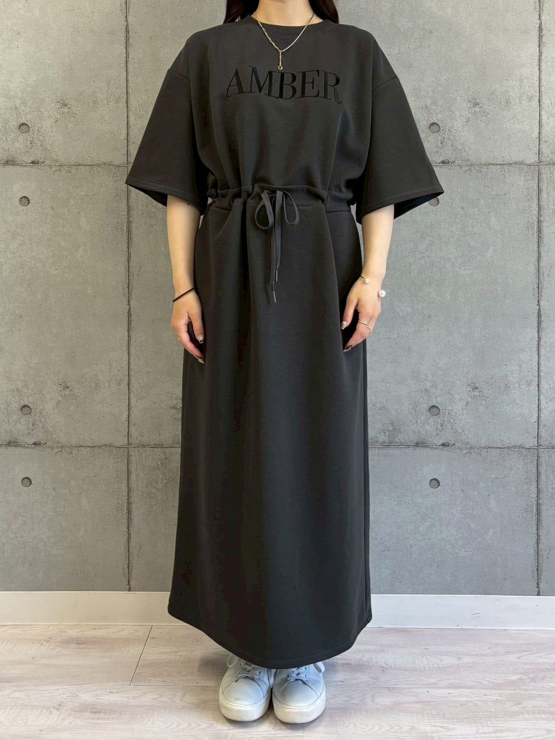 【ROSIEE】ロゴ刺繍ウエストマーク5分袖ワンピース/R810312