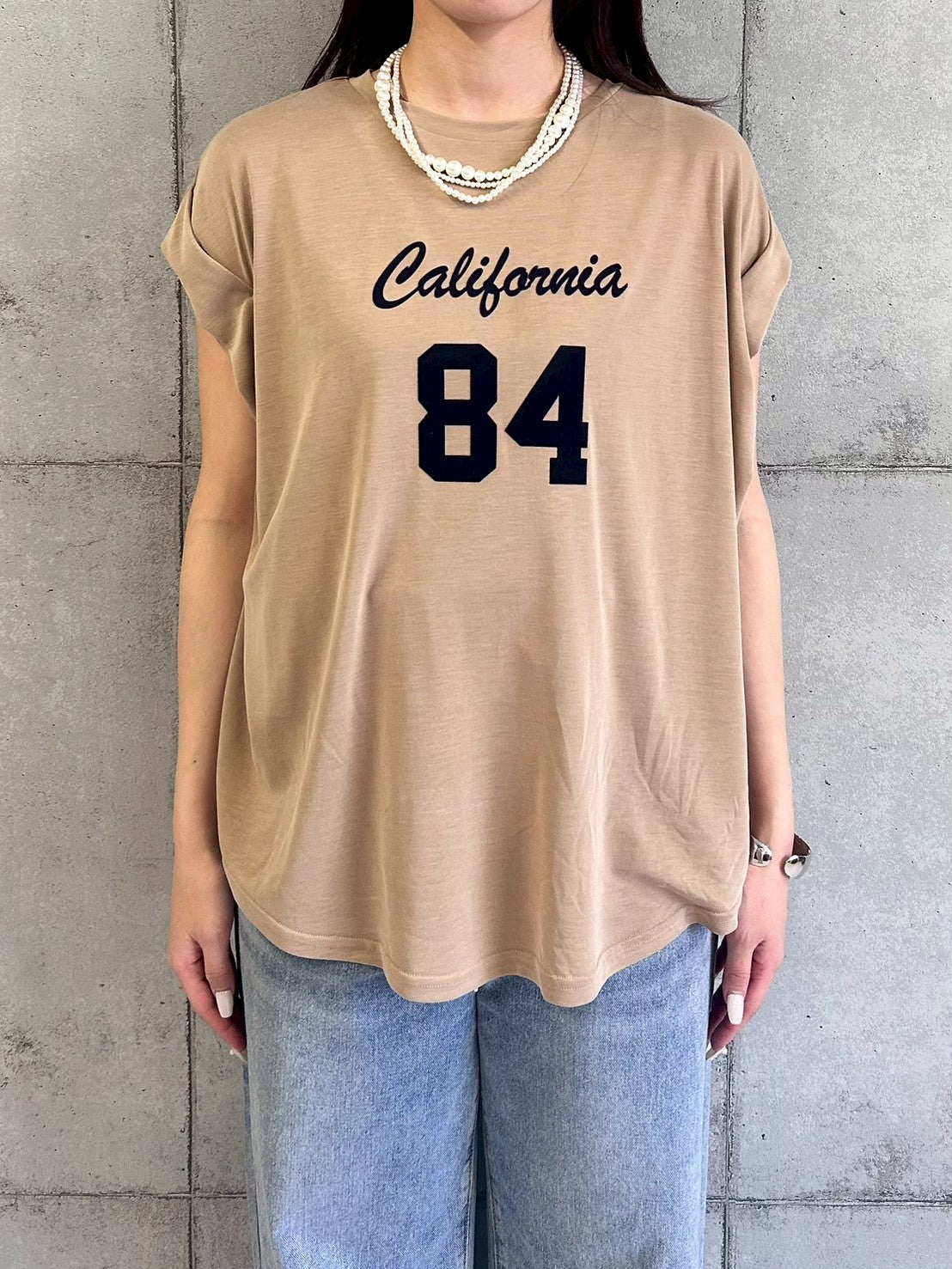 【ROSIEE】ソフトな風合いフロッキー肩タックプリントTシャツ/R810304