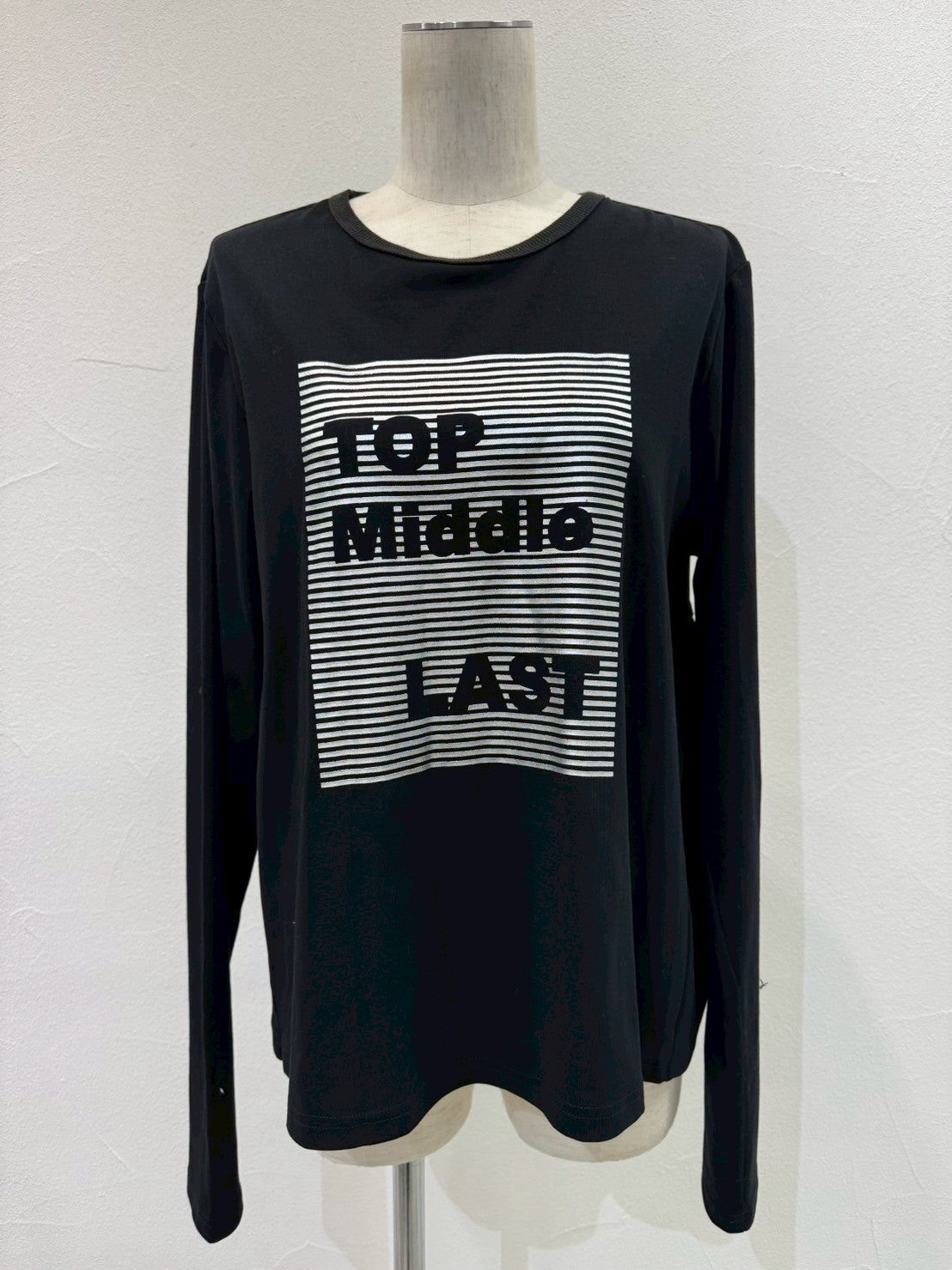 【CYAN TOKYO】バックギャザーロゴL/S T/507408