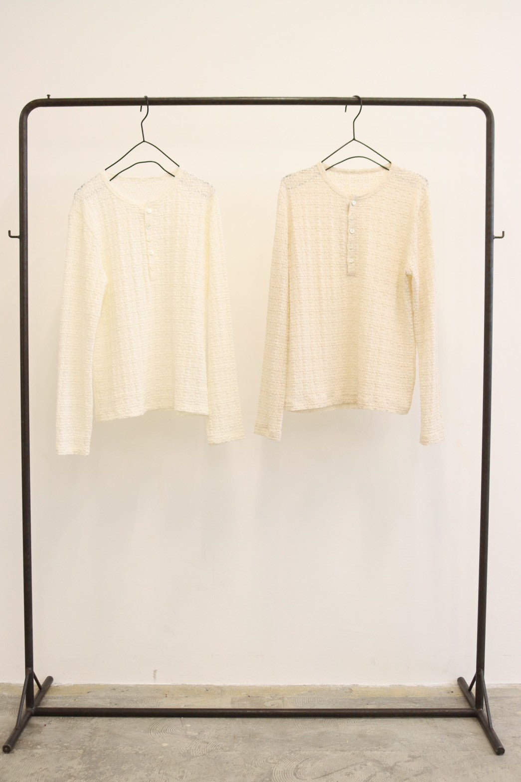 【LE MÉLANGE】ストレッチラッセルレースヘンリーネックトップス/8611002