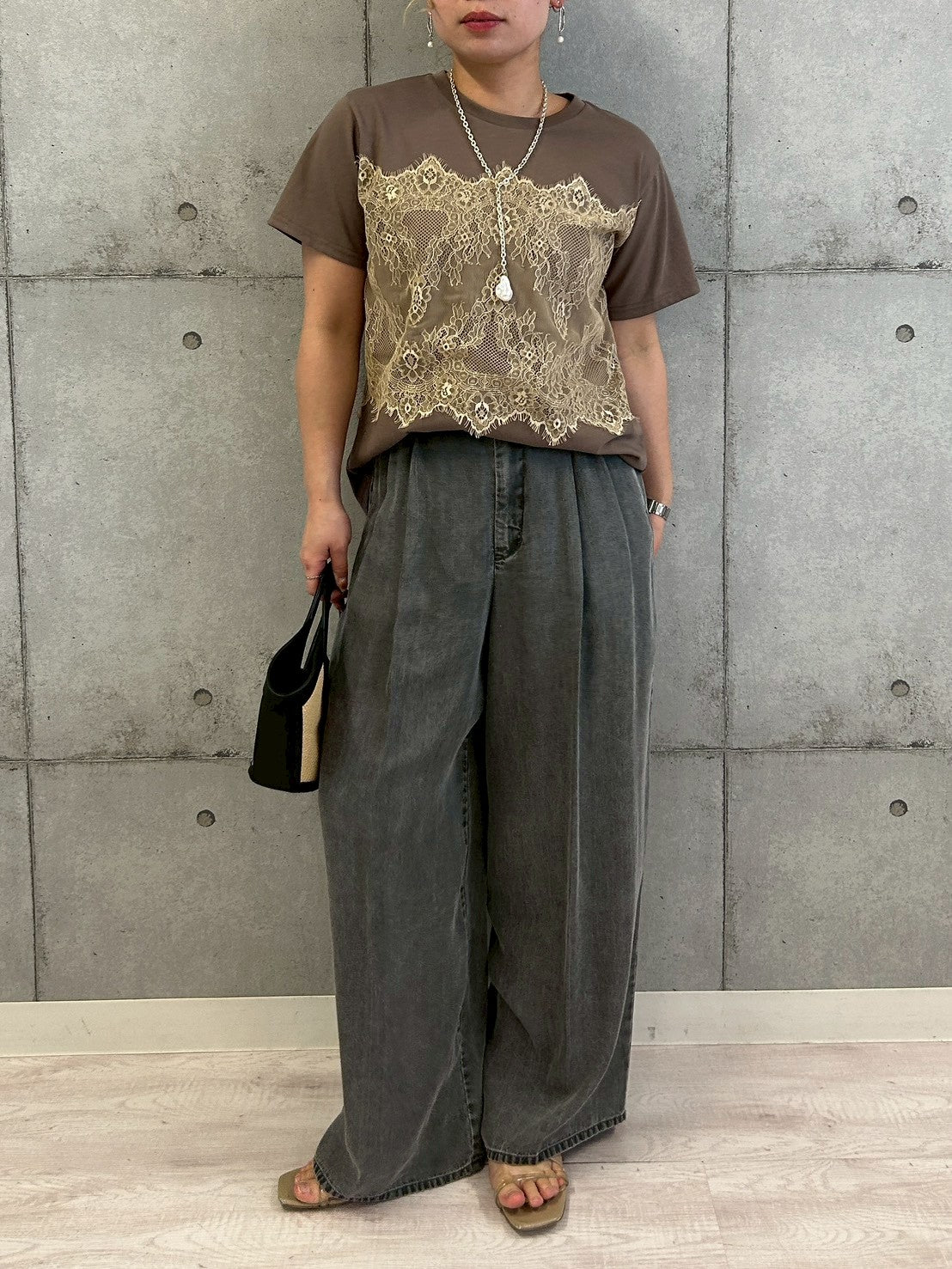 【再入荷】【ROSIEE】レースビスチェ風トップス/R830304