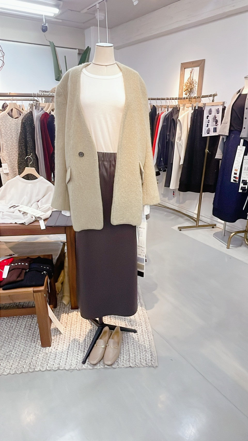 【cafune】エコレザーバックフレアスカート/545620