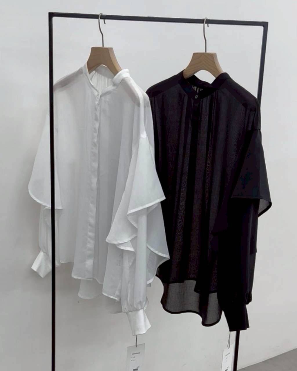 【CLOCHE】デザイン袖エアリーシアーシャツ/610-85042