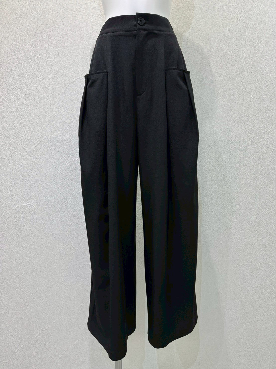 【CYAN TOKYO】Wタックストレッチワイド/601476