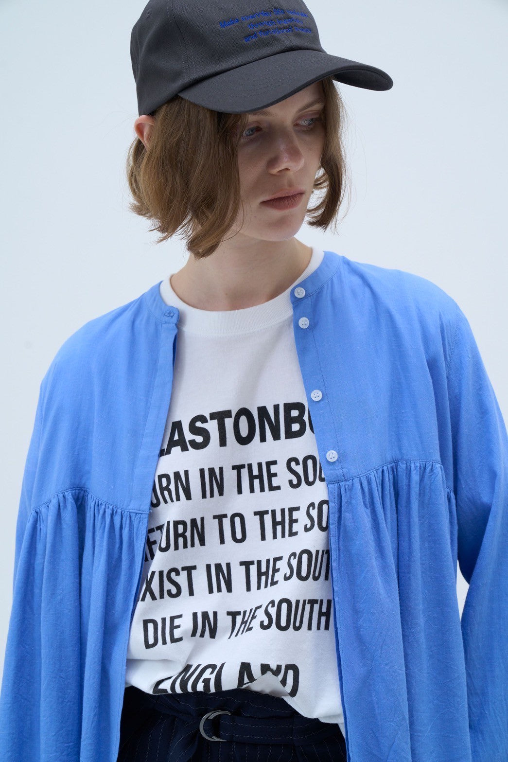 【Ordinary】"GLASTONBURY"Tシャツ/BO26-436T