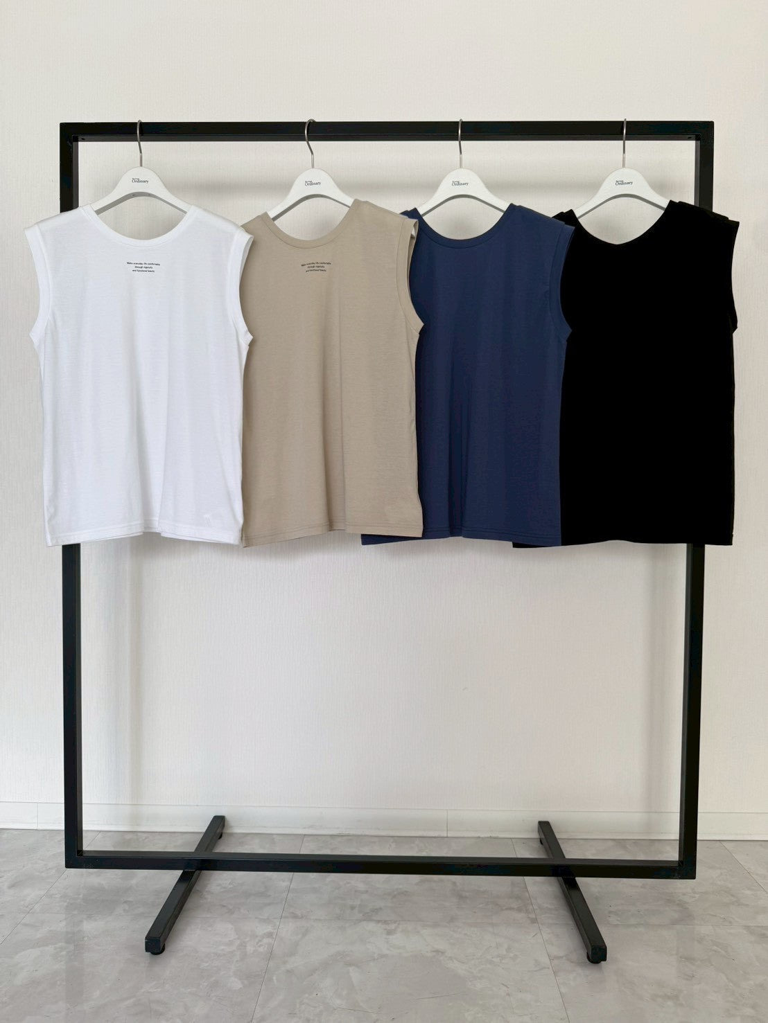 【Ordinary】シアースリーブレスロゴTシャツ/BO26-512T