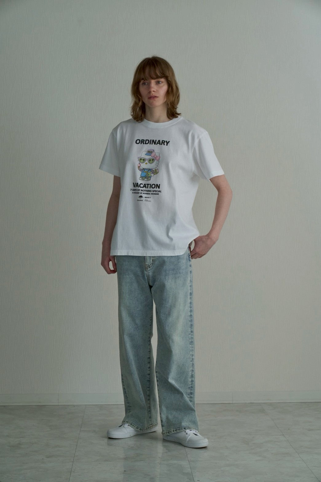 【Ordinary】Ordinaryミーツスリーアーティストコラボレーションズ キティTシャツ/BO26-539T