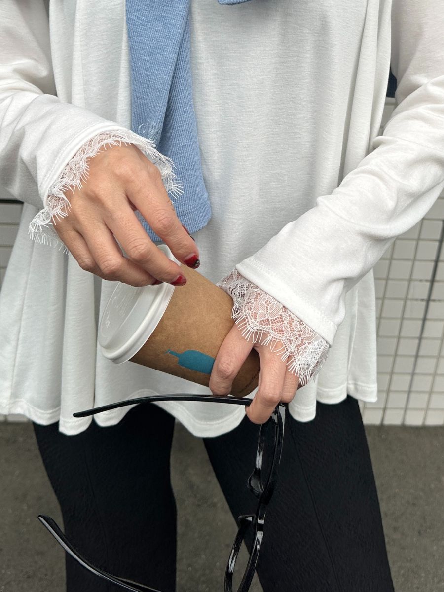 【Mewl】レースカラーフレアトップス/M261-83030