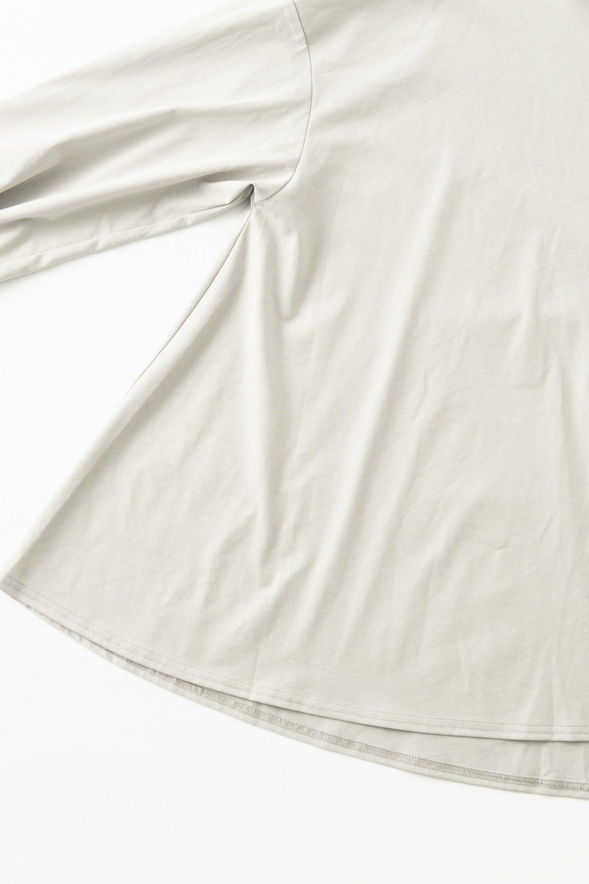 【WHYTO.】AラインフレアT/WHT26HCS4009