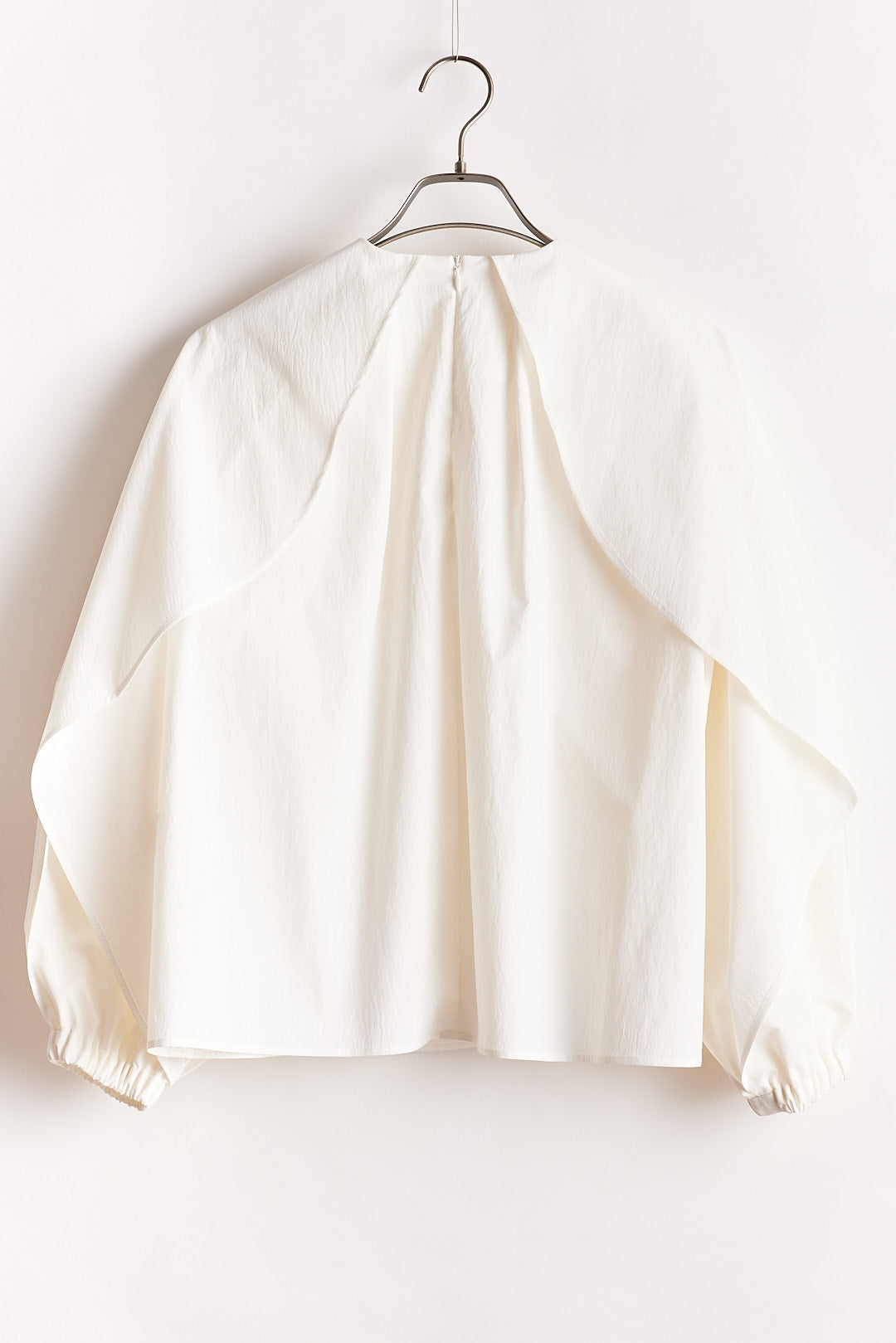 【STELLA CIFFON】ウォーターリペレントフリルブラウス/ST1-26403