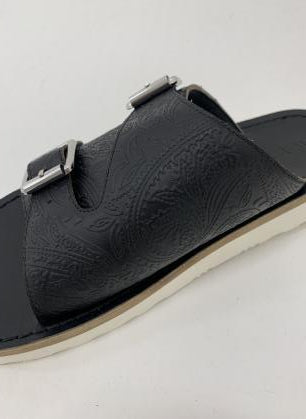 【WYTE】ペイズリーエンボスレザーサンダル/11-90390