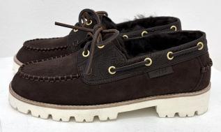 【WYTE】ペイズリーエンボスシープスキンデッキシューズ/12-90091