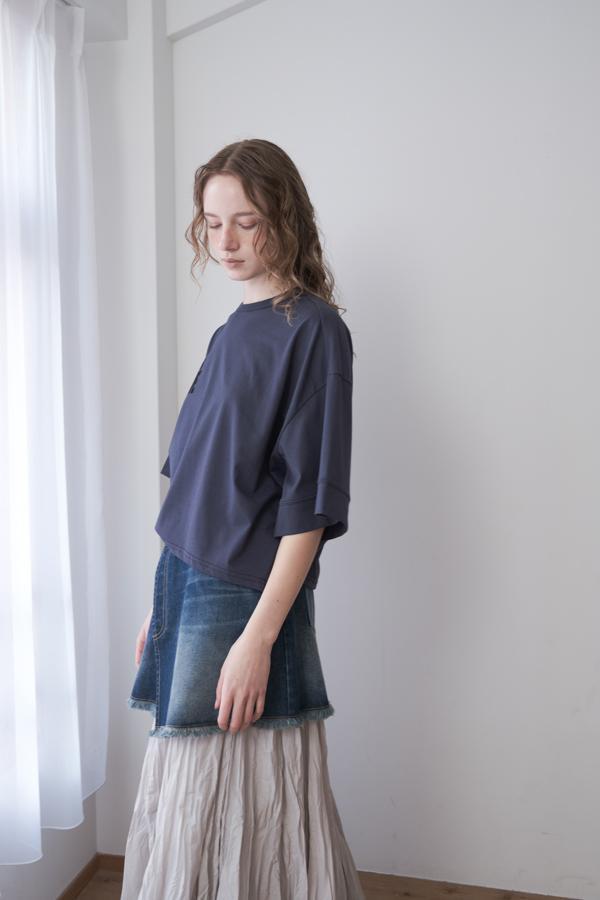 【akane】ショート丈Tシャツ/26168-1965J-G