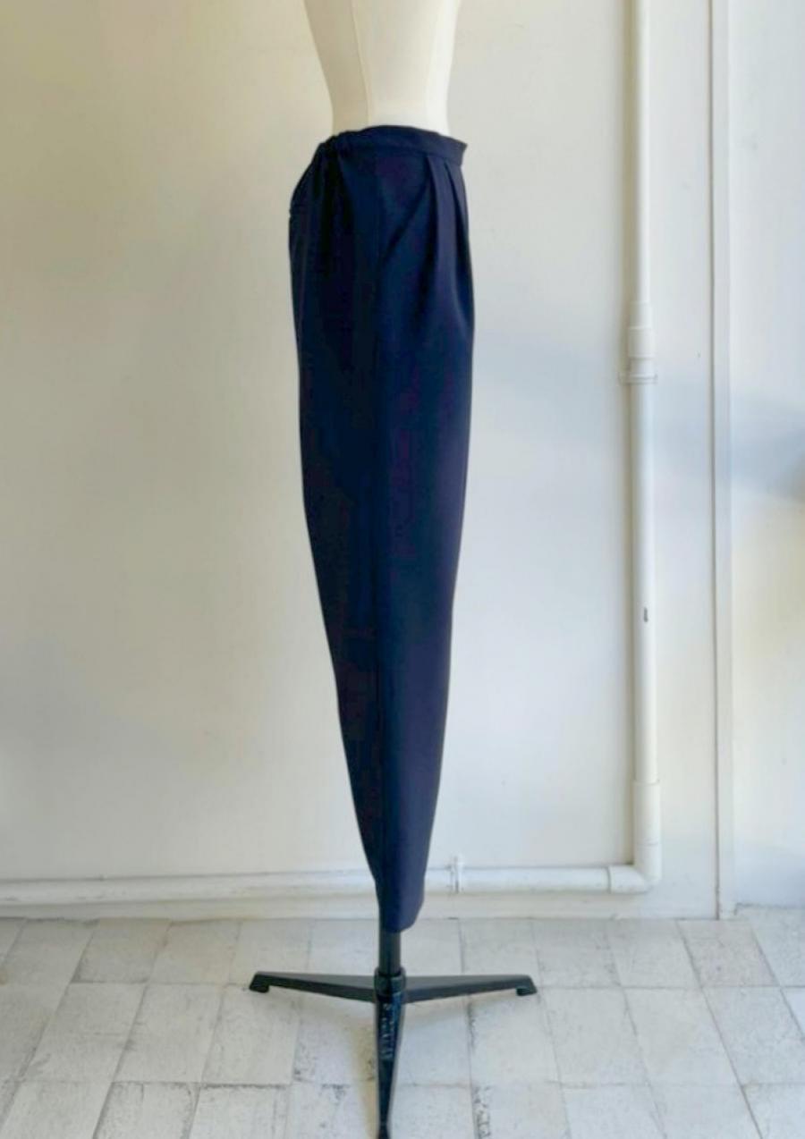 【anana】テーパードパンツ/a91-015