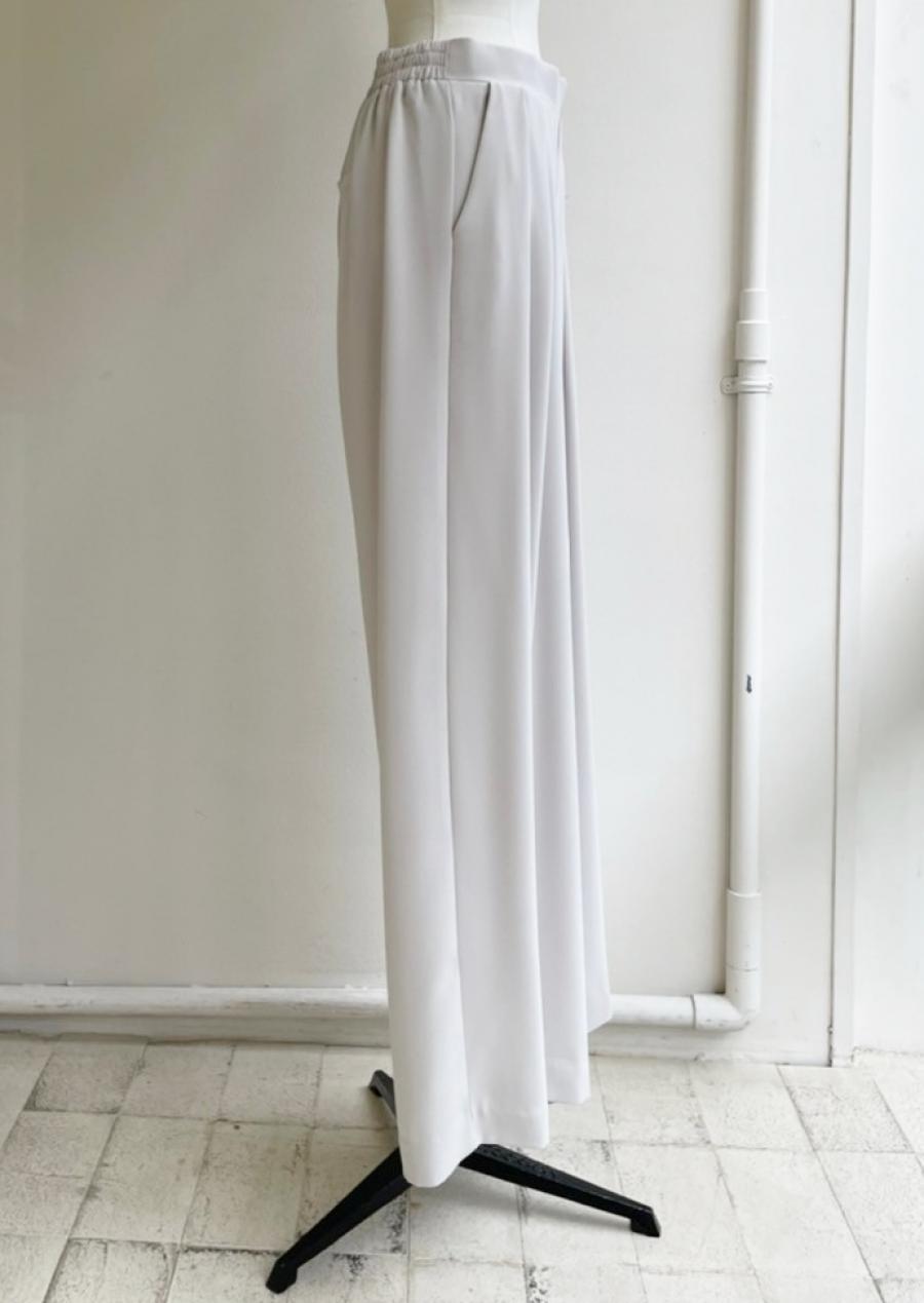 【再販・新色追加】【anana】着痩せハイウエストストレートパンツ/a92-027