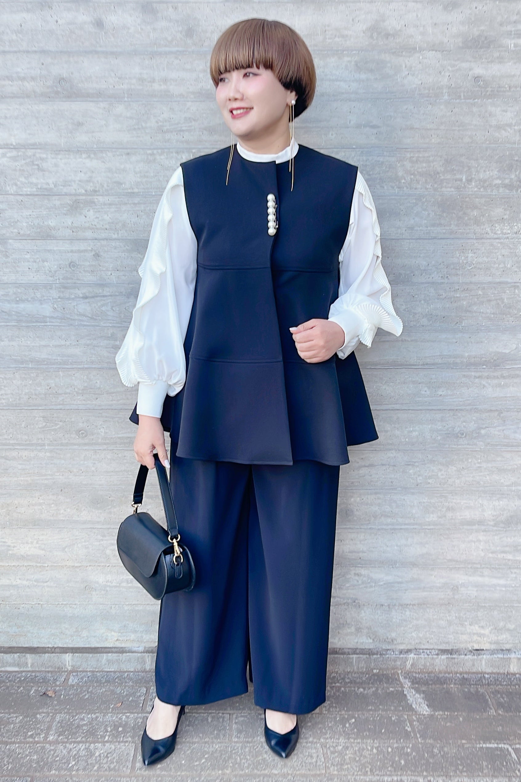 ananaセレモニージレスタイル〈ボンディングフレアジレ〉