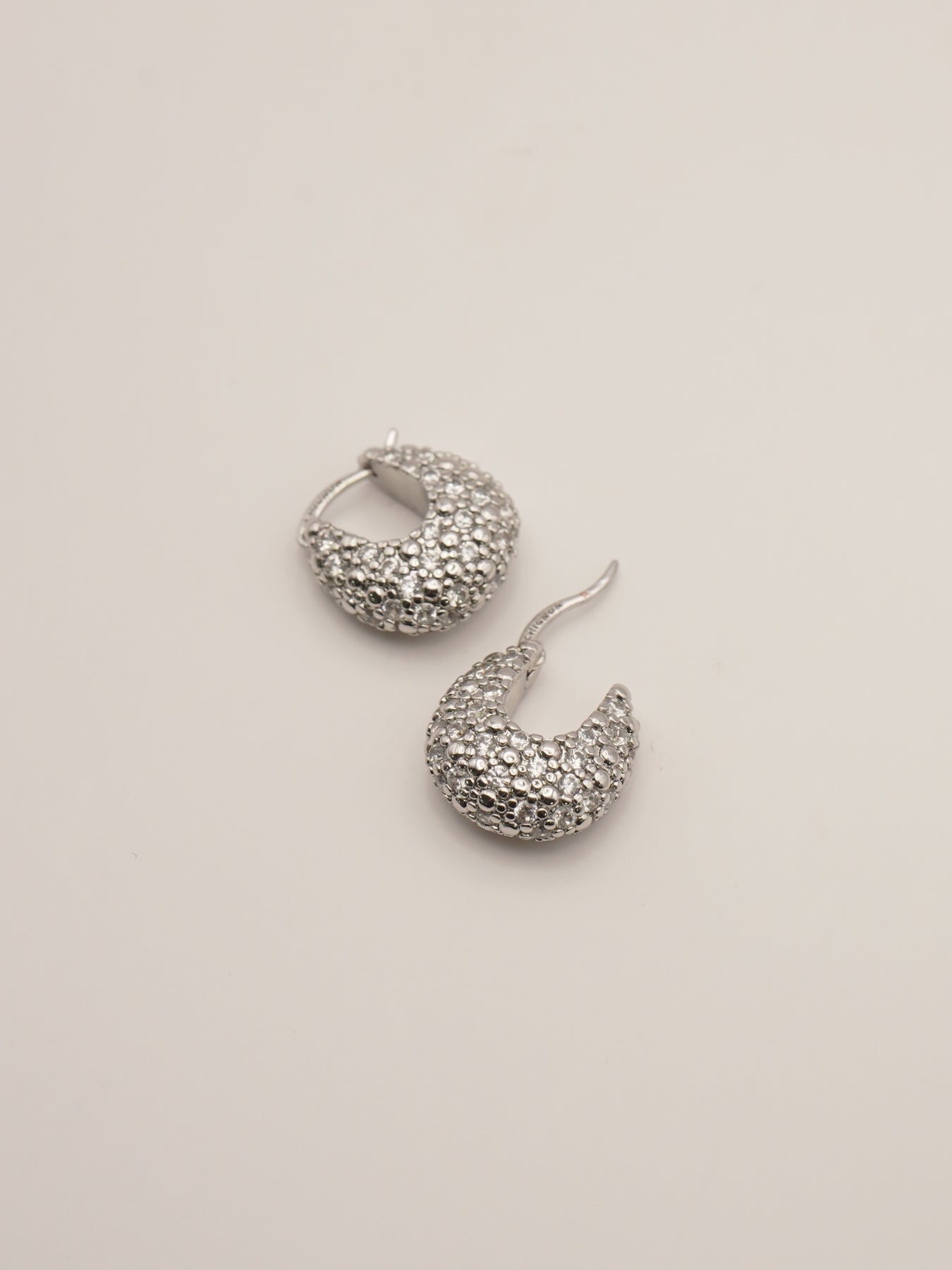 【CHIGNON】ドロップパヴェワンタッチピアス/0056-515SH