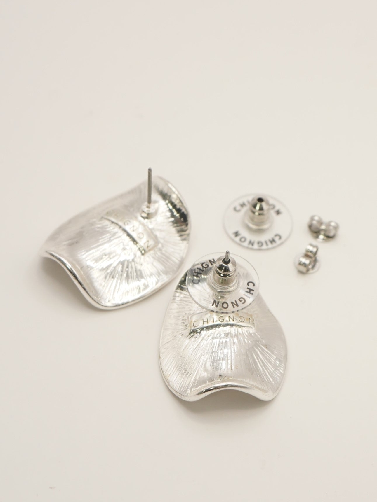 【CHIGNON】ヘアラインニュアンスピアス/0061-122RT