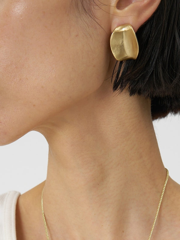 【CHIGNON】ヘアラインニュアンスピアス/0061-122RT