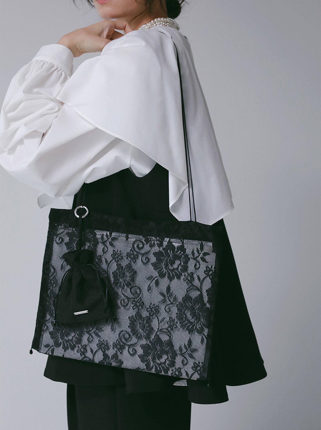 【CHIGNON】レースバッグ&ミニ巾着/0066-786SH