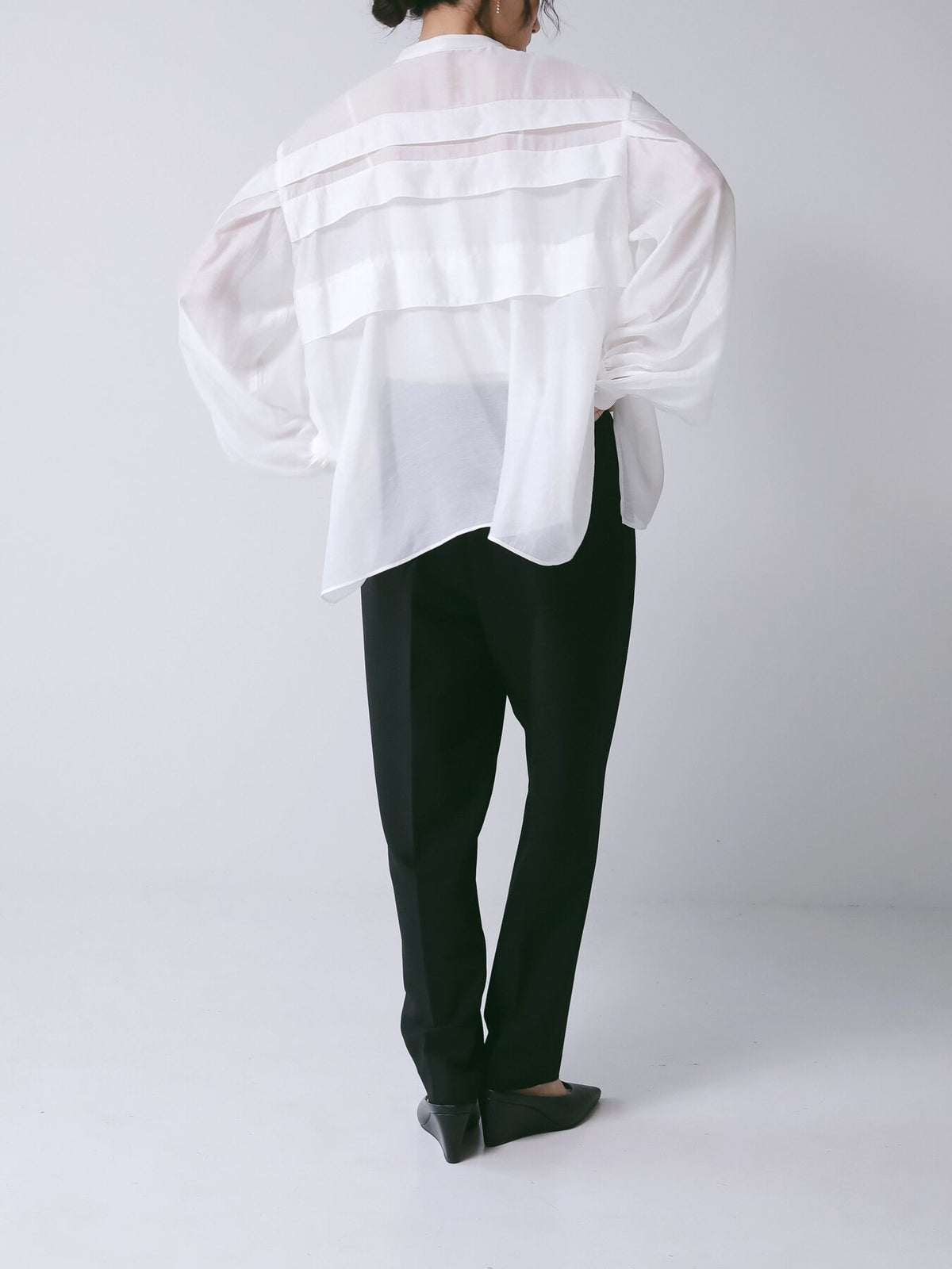 【CHIGNON】シアーツイルイレヘムシャツ/1866-619MK