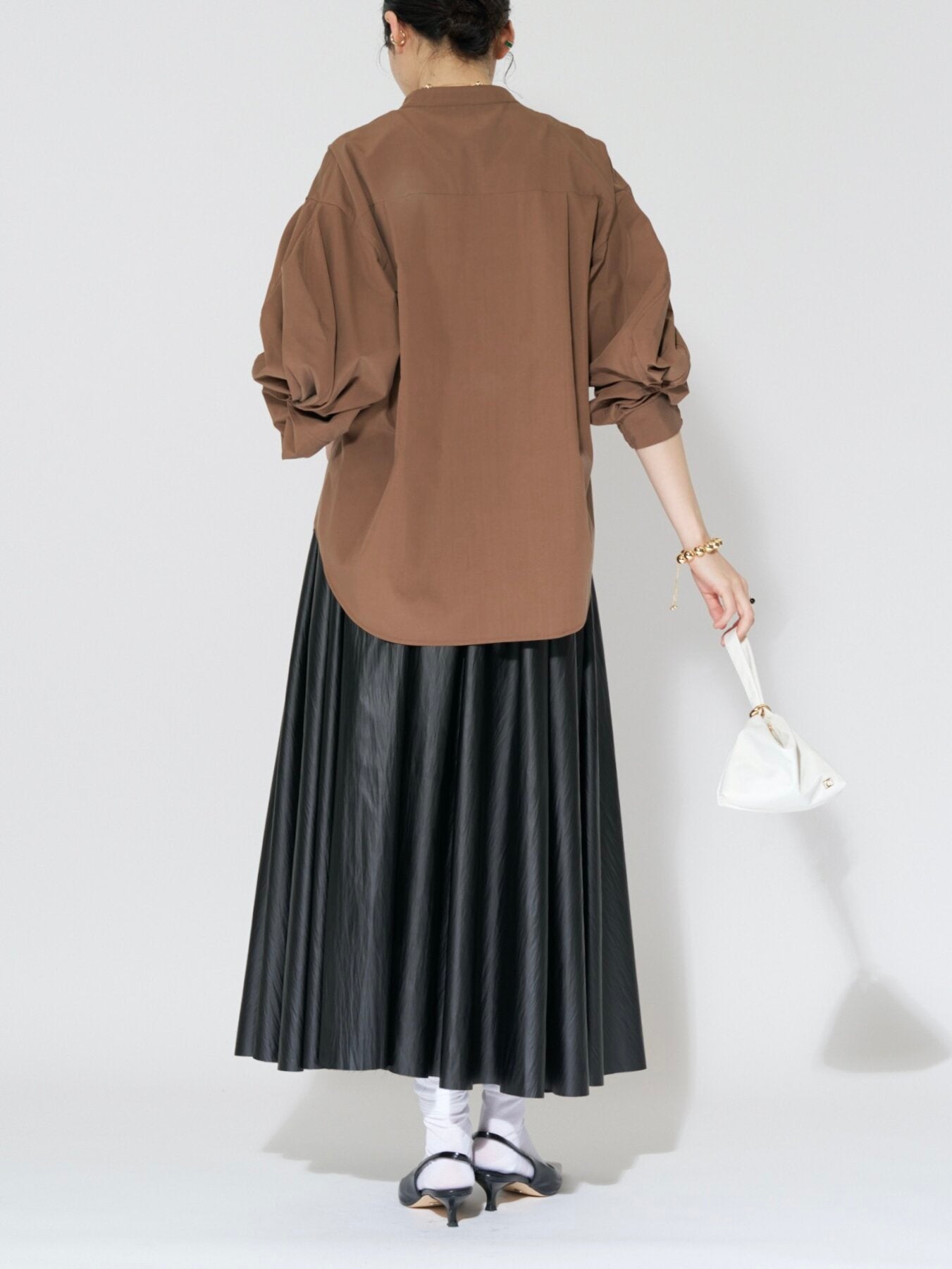 【CHIGNON】フェイクレザータックスカート/2764-038KK