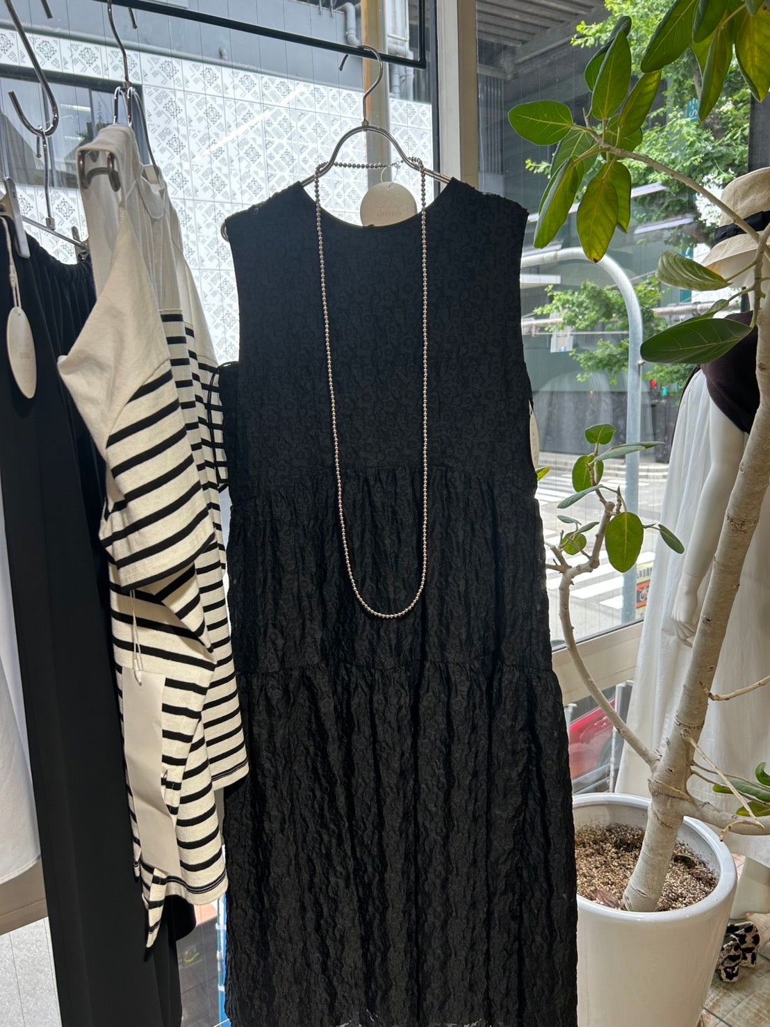 【再入荷】【anana】ロングボールチェーンマグネットネックレス/a09-010