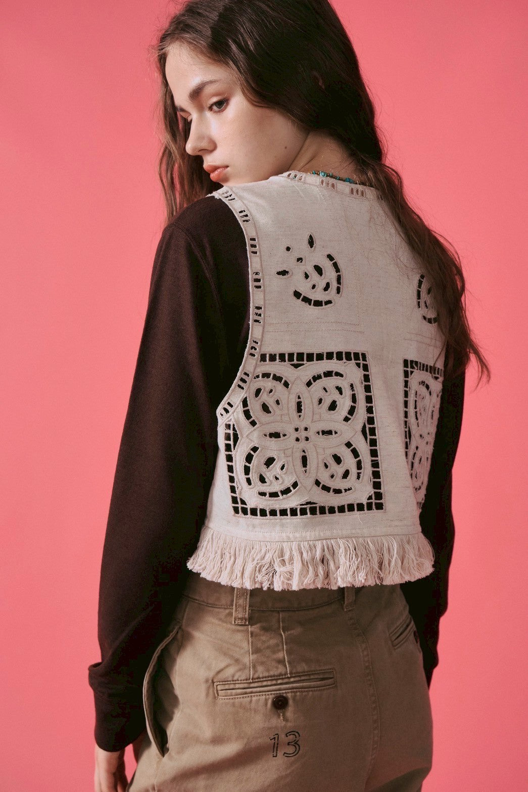 【LE MÉLANGE】カットワーク刺繡ベスト/8563701