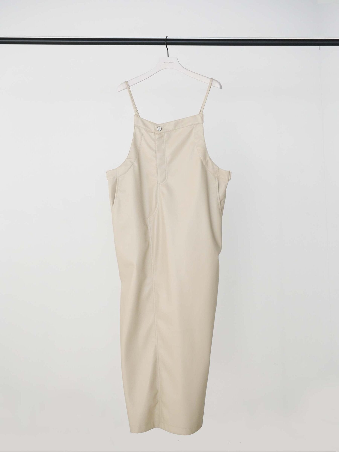 【CHIGNON】フェイクレザーストラップドレス/5264-016MK