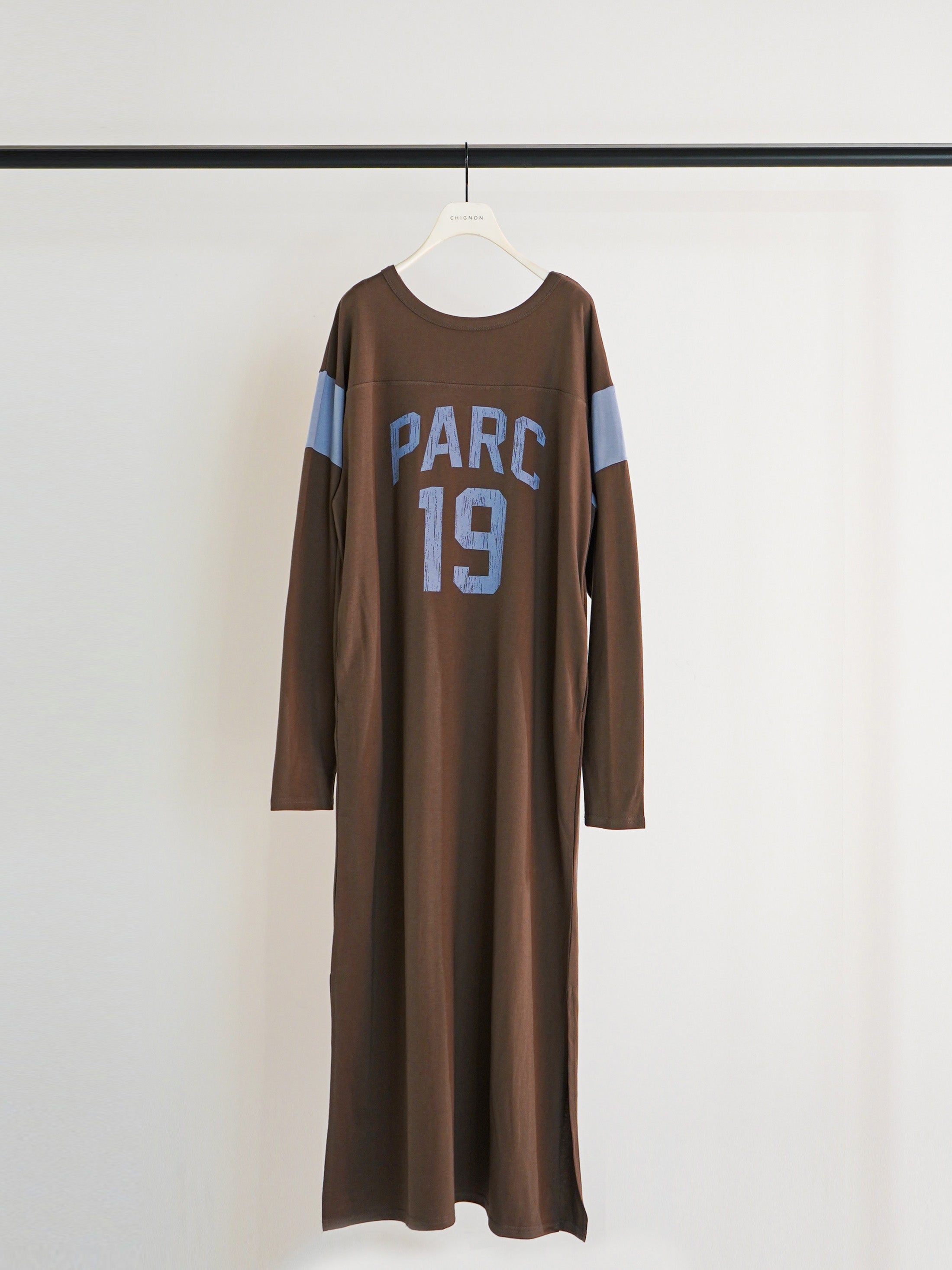 【CHIGNON】”PARC”プリントロングワンピース/5461-106KK