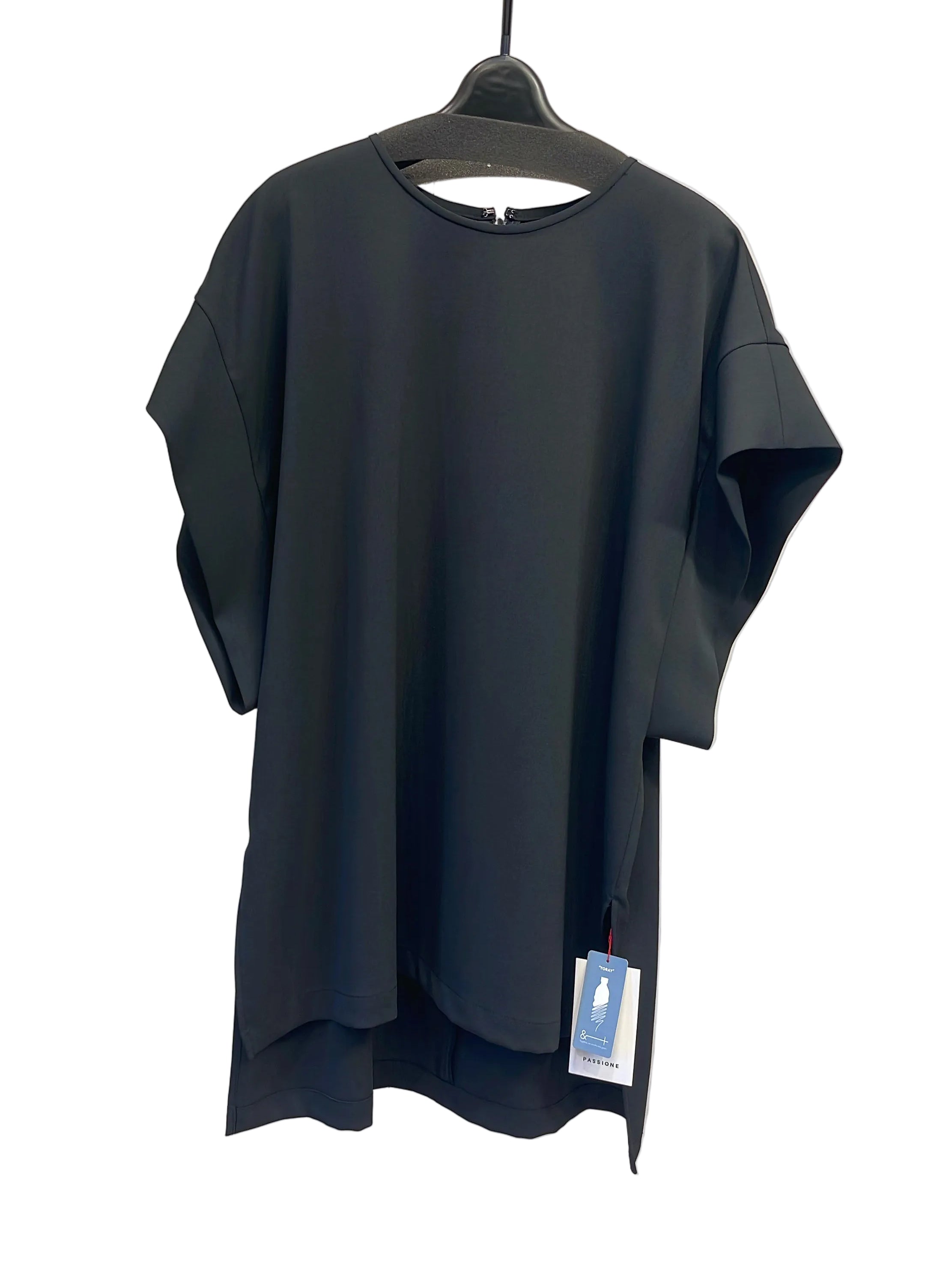 【PASSIONE】ストレッチクルーネックプルオーバー/326905