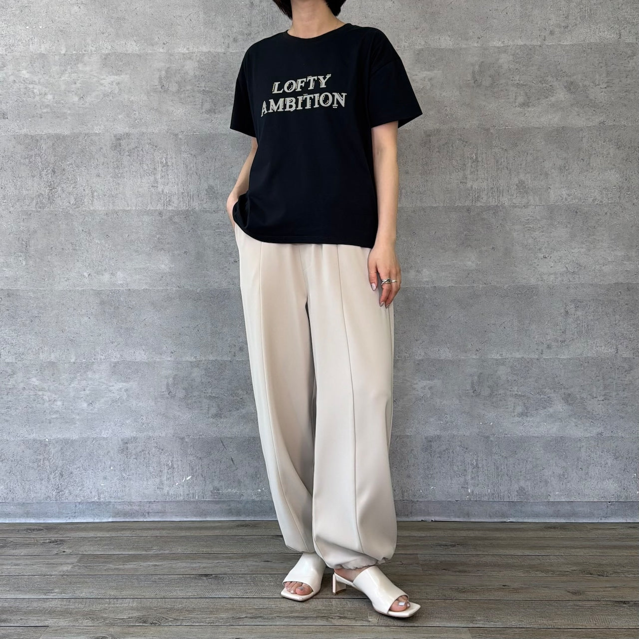 【Anna Kerry】ホットフィックスロゴTシャツ/85261926