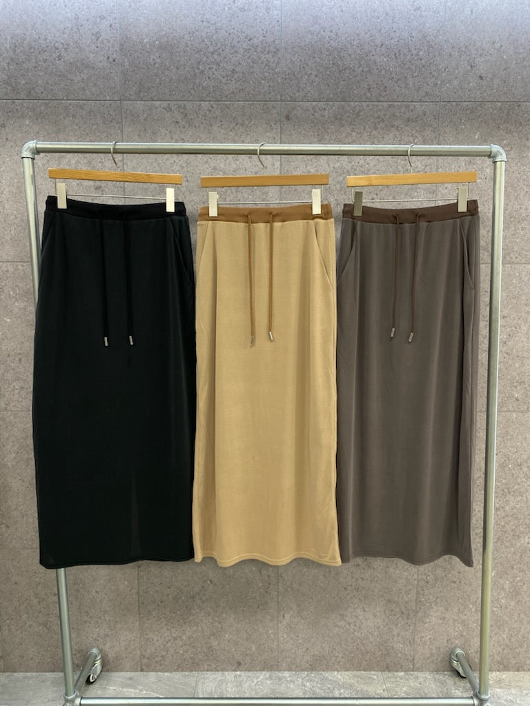 【ROSIEE】ソフトな風合いIラインスカート/R810305