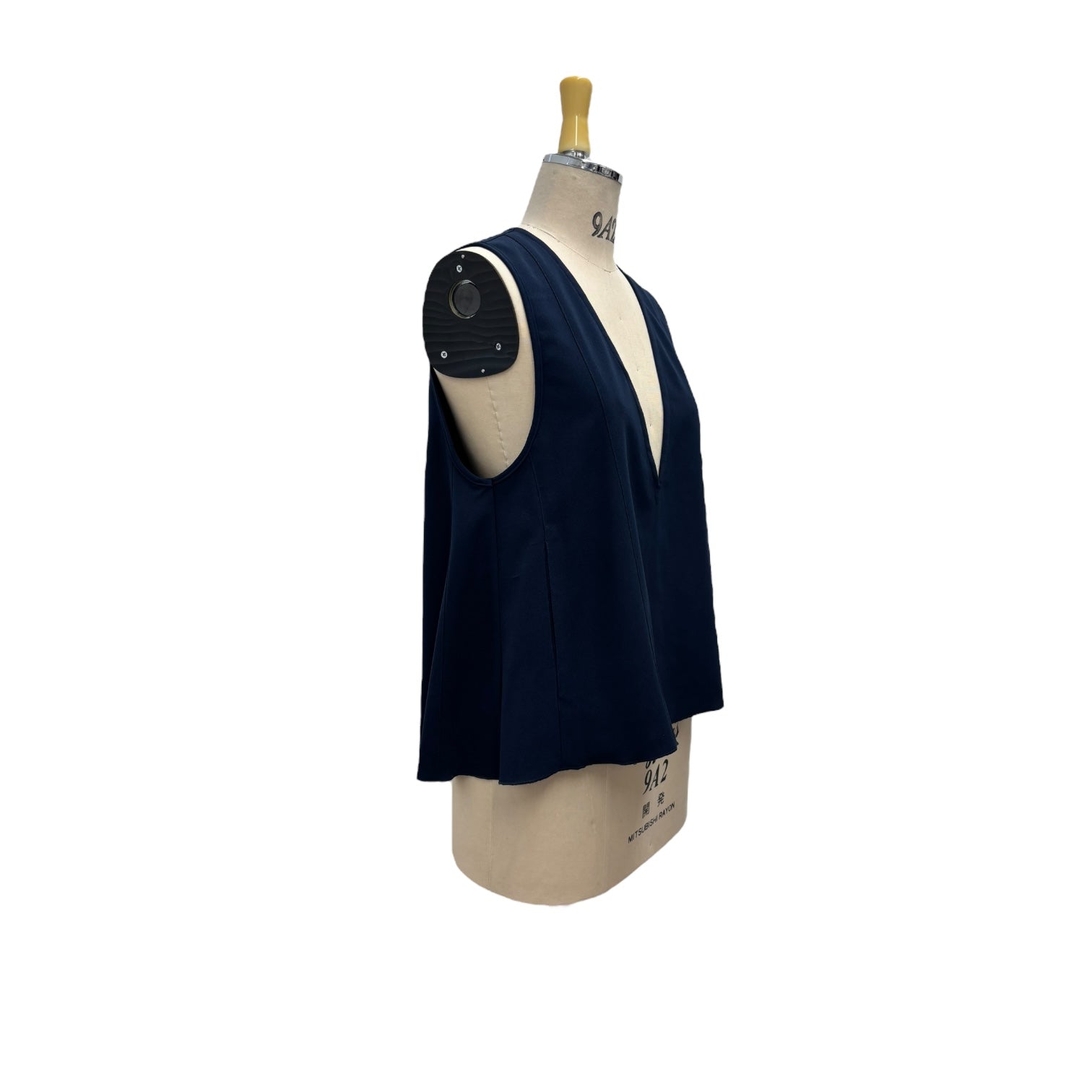 【ayane】ストレッチジョーゼット深Vベスト/816324