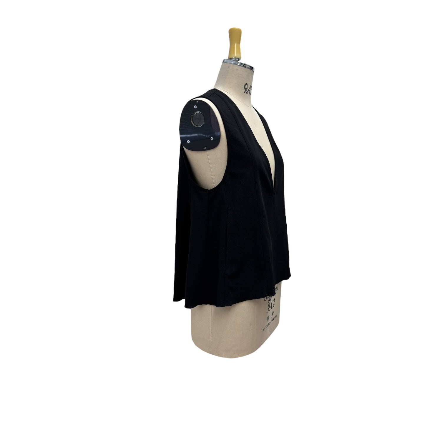 【ayane】ストレッチジョーゼット深Vベスト/816324