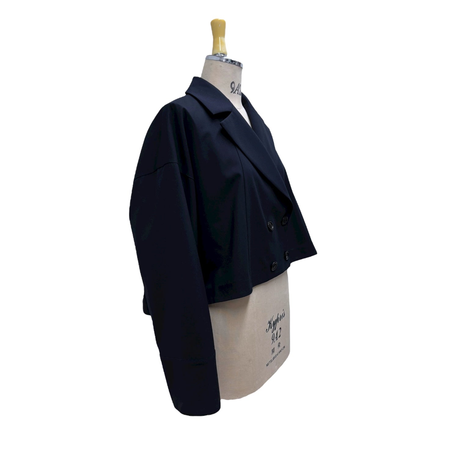 【ayane】ショート丈テーラードジャケット/816336