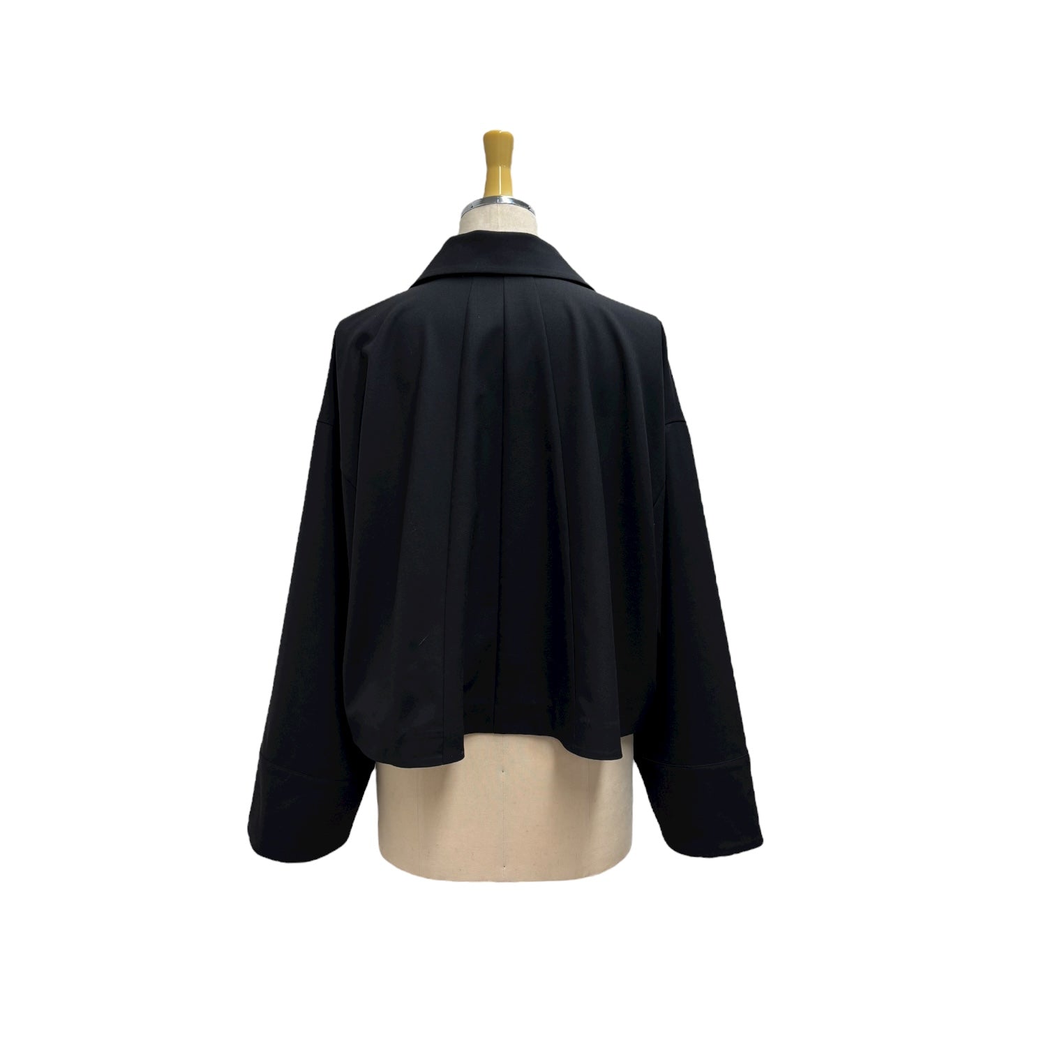 【ayane】ショート丈テーラードジャケット/816336