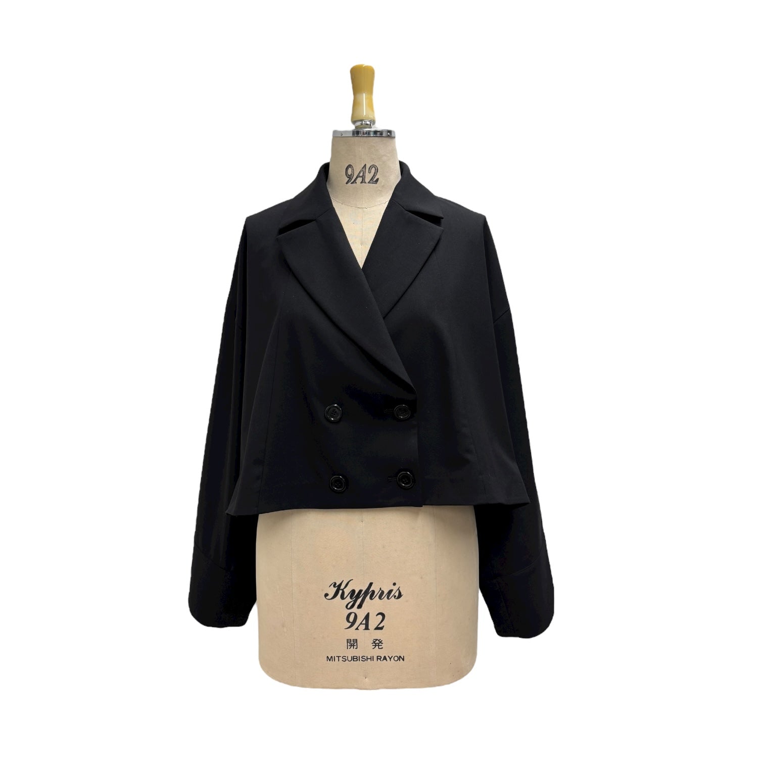 【ayane】ショート丈テーラードジャケット/816336