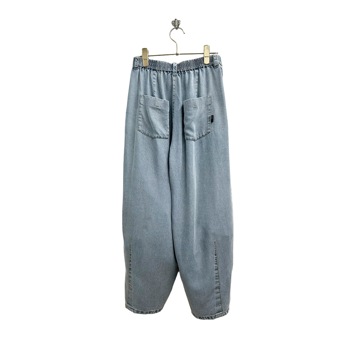 【ayane】テンセルデニムタックバレルレッグパンツ/826507