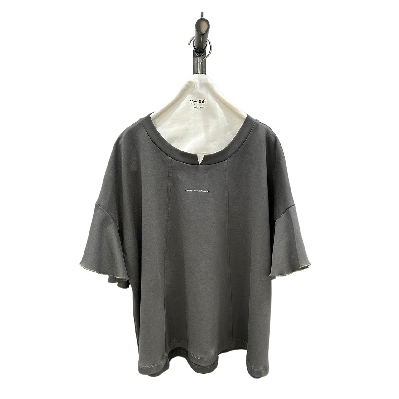 【ayane】ラッフルスリーブフレアTシャツ/836617