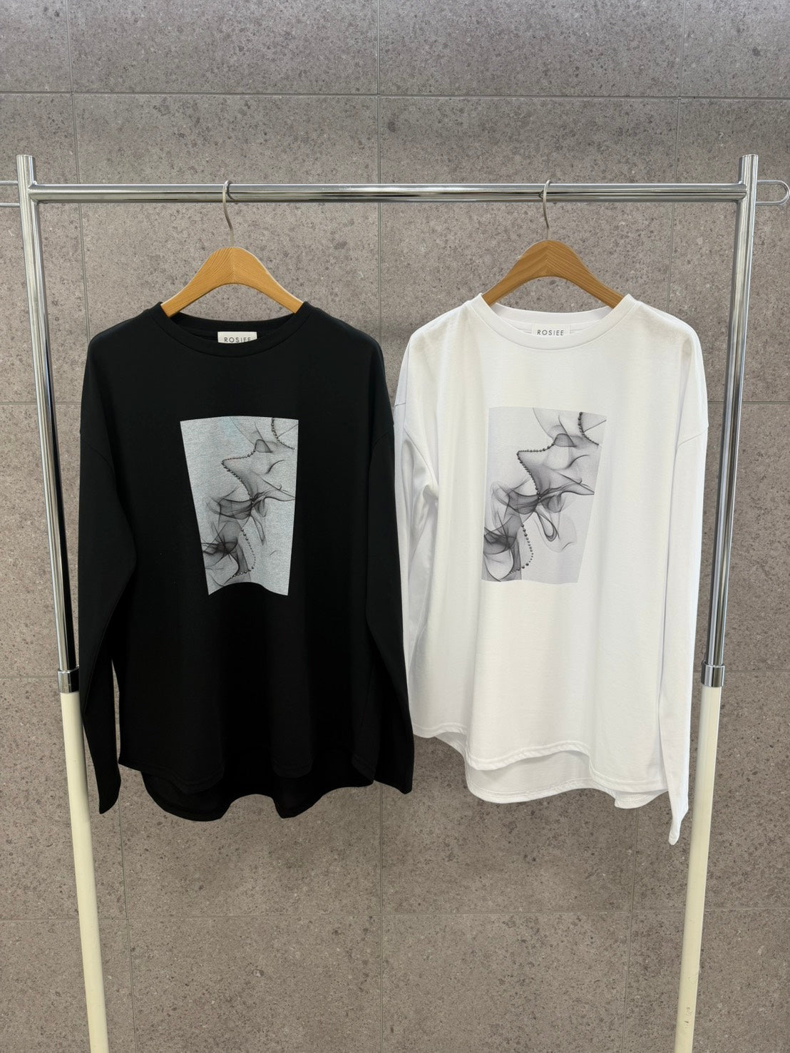 【ROSIEE】ニュアンスフォトプリントデザイントップス/R870304