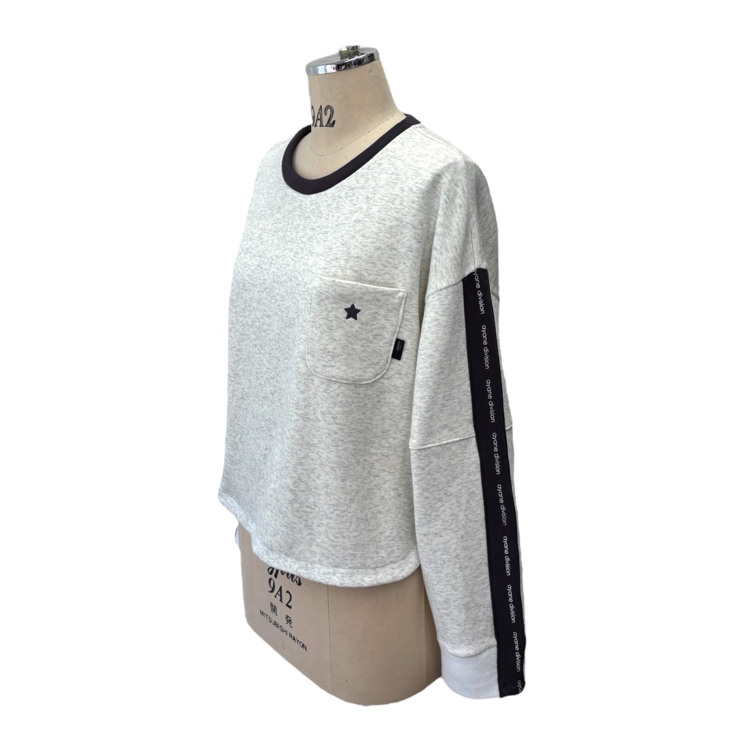 【ayane】スター刺繡ボンバープルオーバー/896104