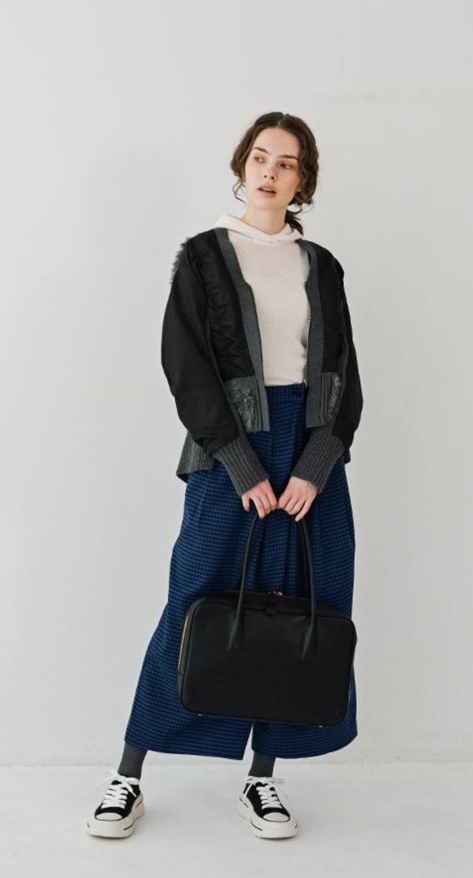 【ANGELINA】フェザーマテリアルMixブルゾン/25238-3586Q-W